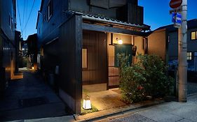 Kyoto Ayanishiki Shimabara-Omon Residence【京都 Ayanishiki 島原大門邸】